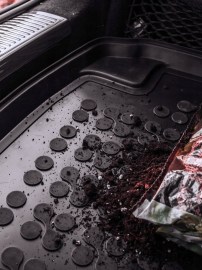 Гумена стелка за багажник Rezaw Plast